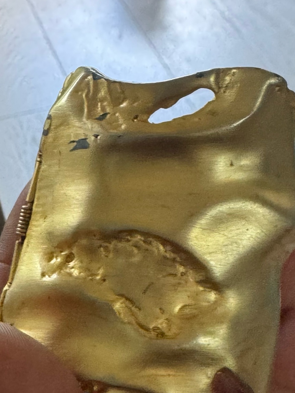 VINTAGE Kenneth Jay Lane Molten Gold Cuff - Picture 13 of 14